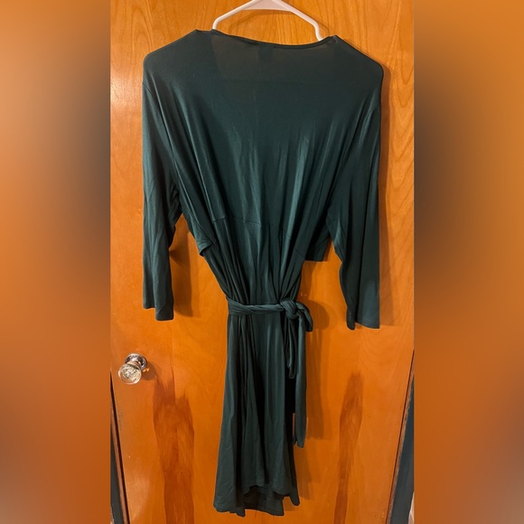 GAP Dark Green Long Sleeve Wrap Dress Maternity - Picture 2 of 4